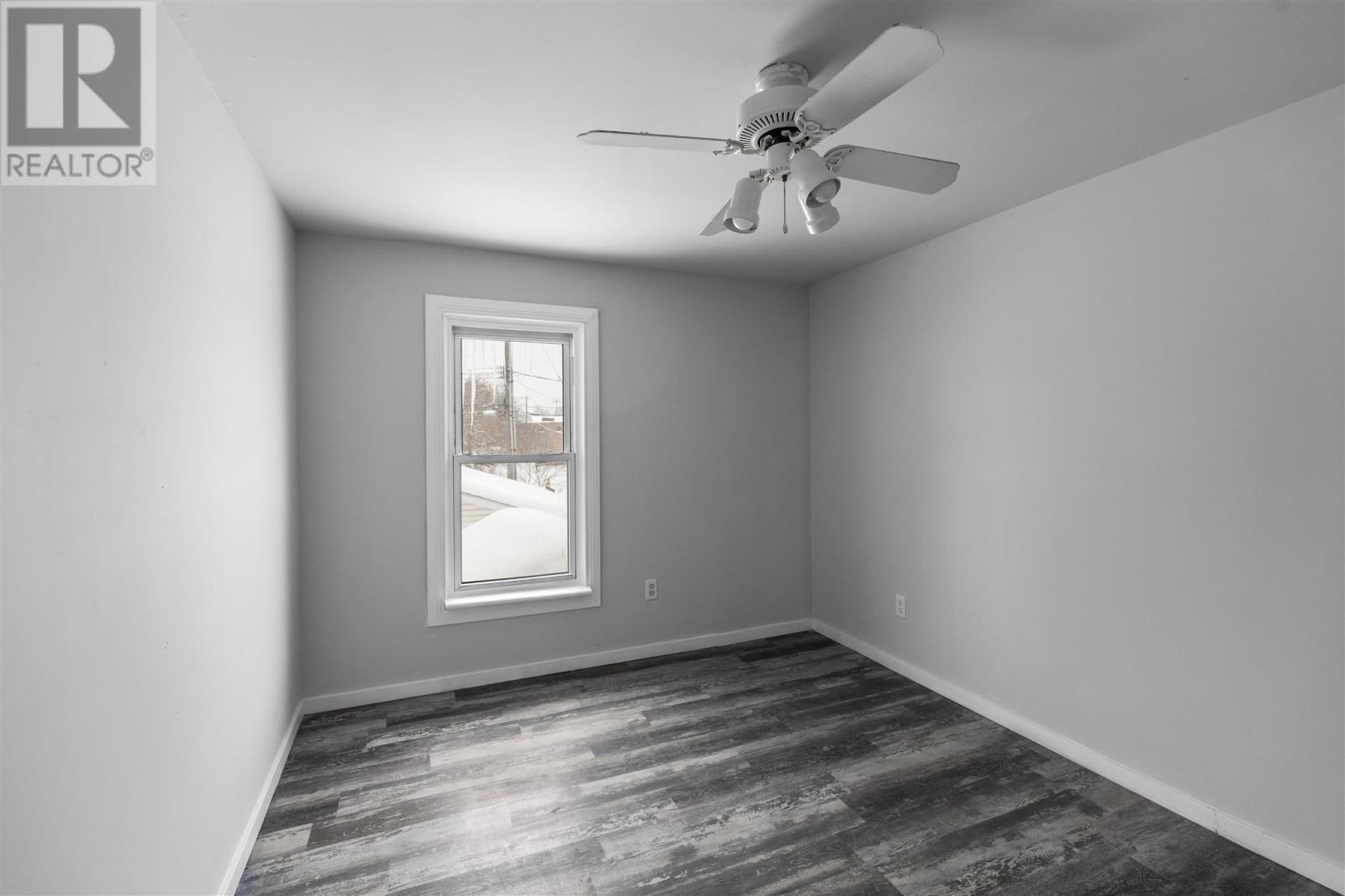 32 Cathcart St, Sault Ste. Marie, ON - Indoor Photo Showing Other Room