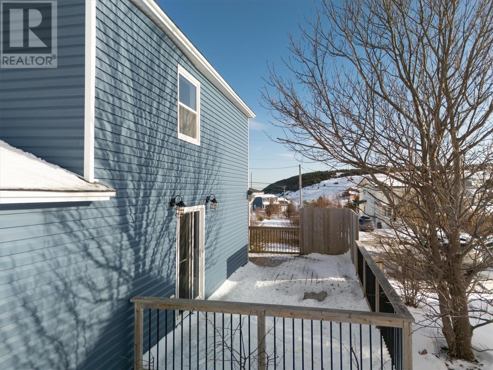 7-9 Grassey Road, Pouch Cove, NL - Outdoor