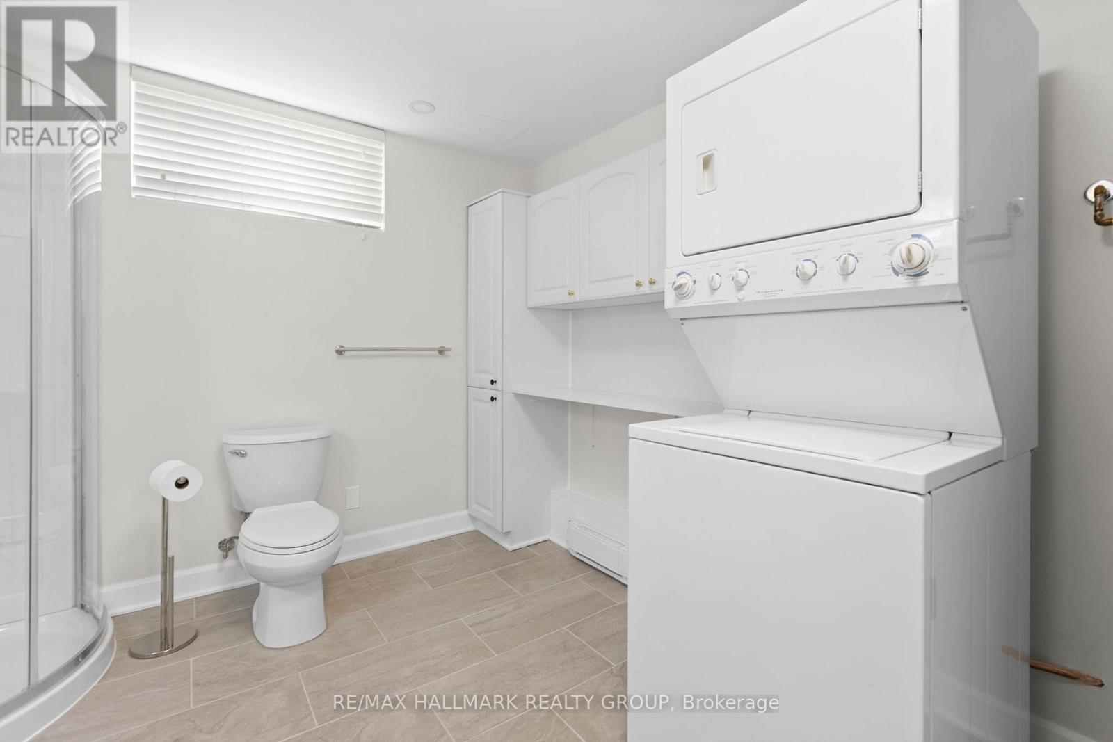 100 - 455 Canteval Terrace, Ottawa, ON - Indoor Photo Showing Laundry Room