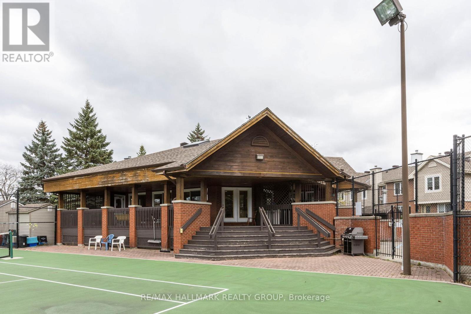 100 - 455 Canteval Terrace, Ottawa, ON - Outdoor