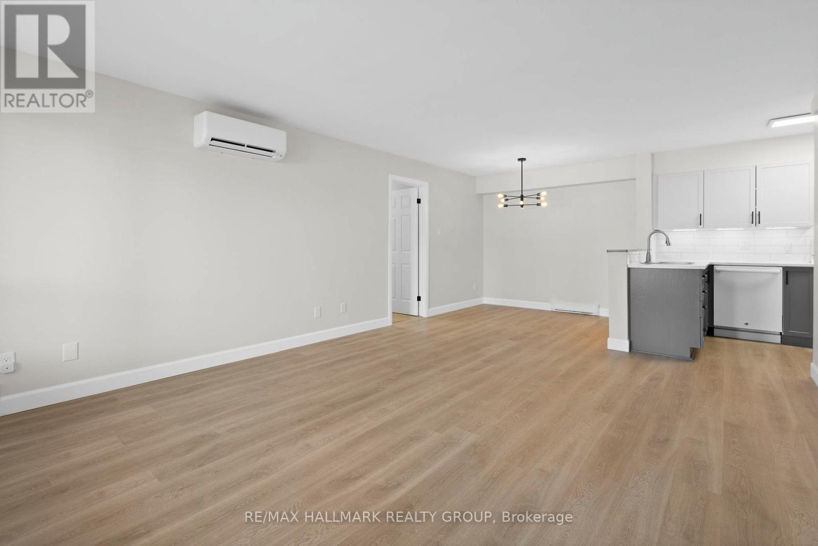 100 - 455 Canteval Terrace, Ottawa, ON - Indoor Photo Showing Kitchen