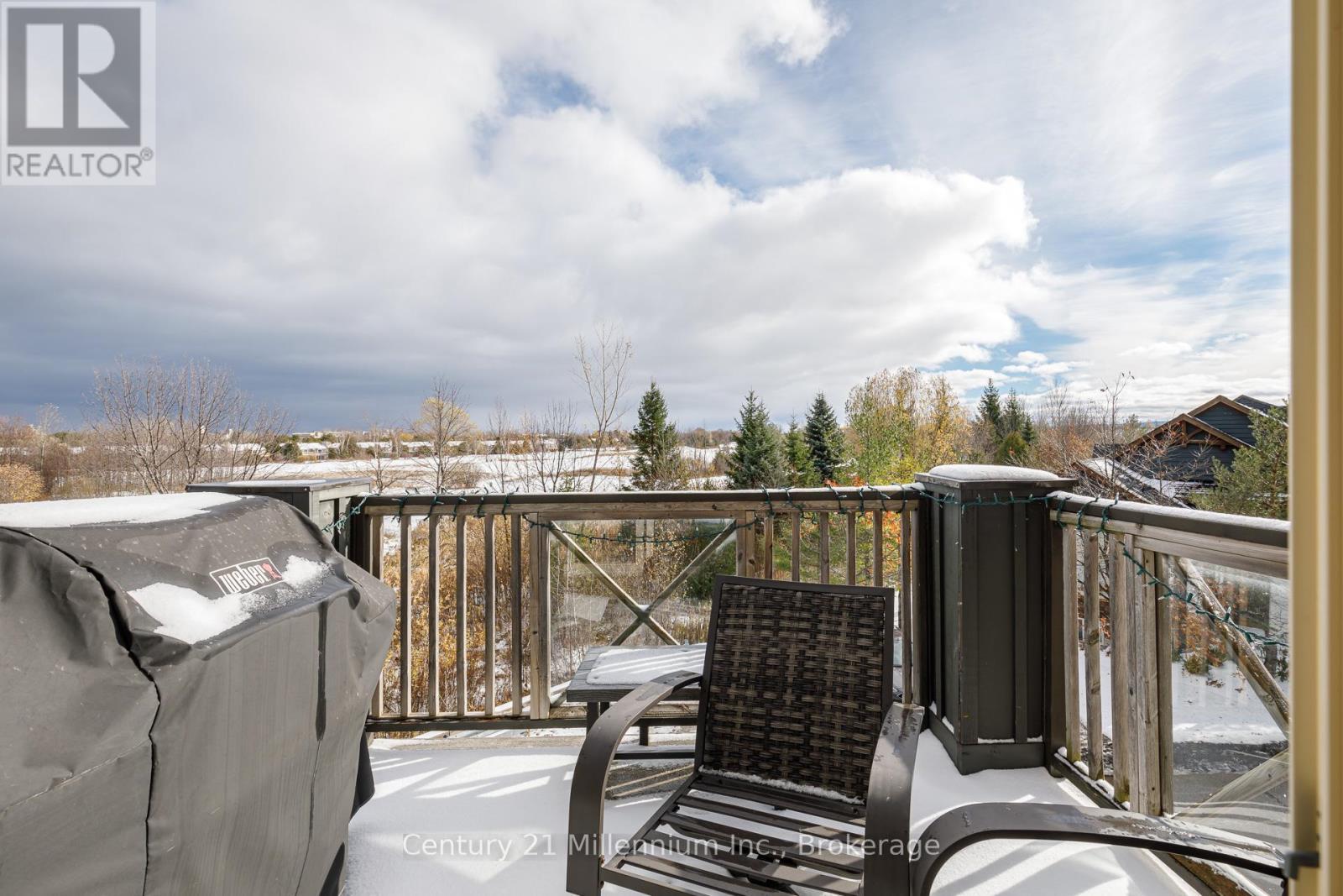 201 - 6 Joseph Trail, Collingwood, ON - Outdoor