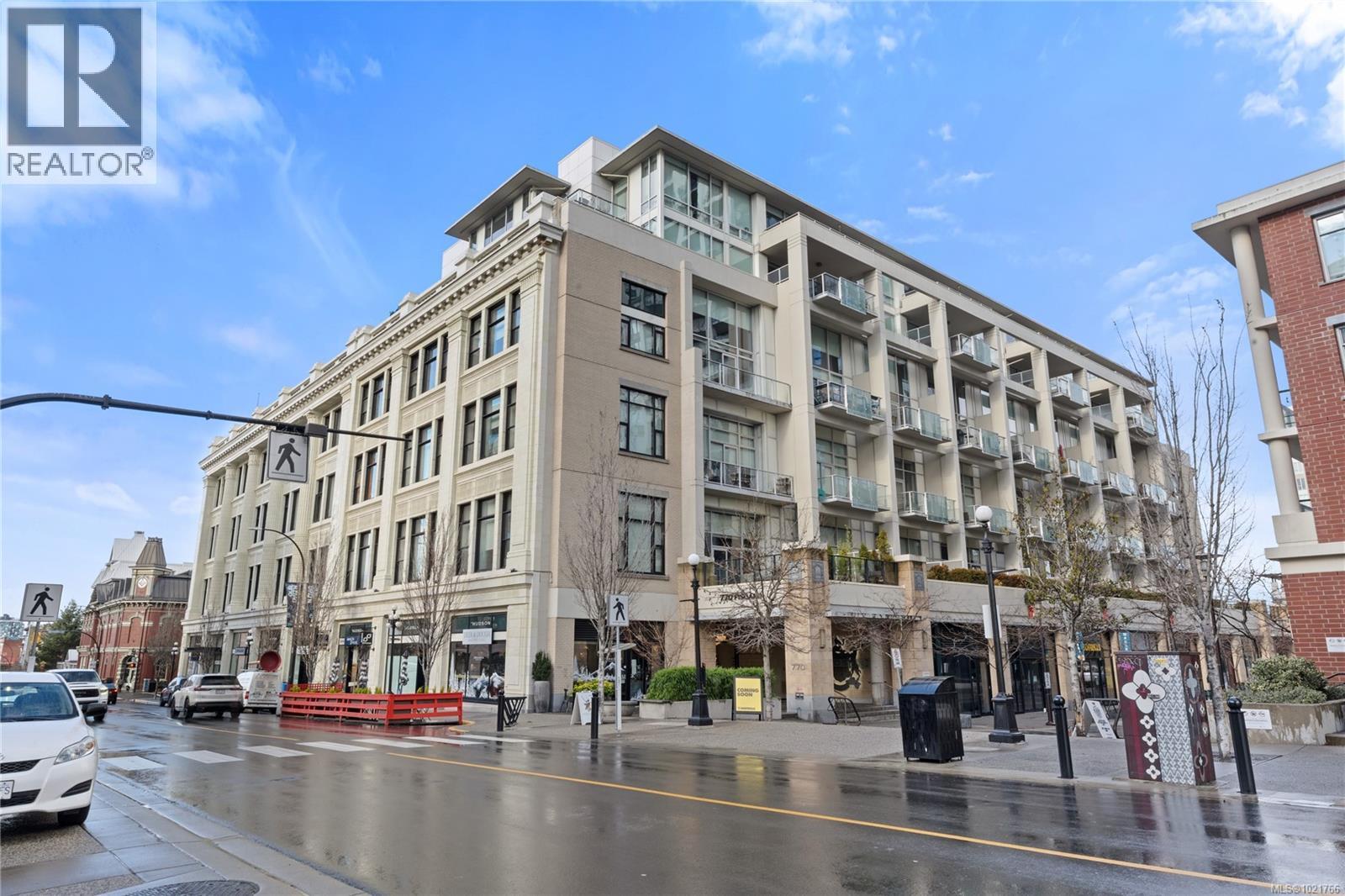 416 770 Fisgard St, Victoria, BC - Outdoor With Facade