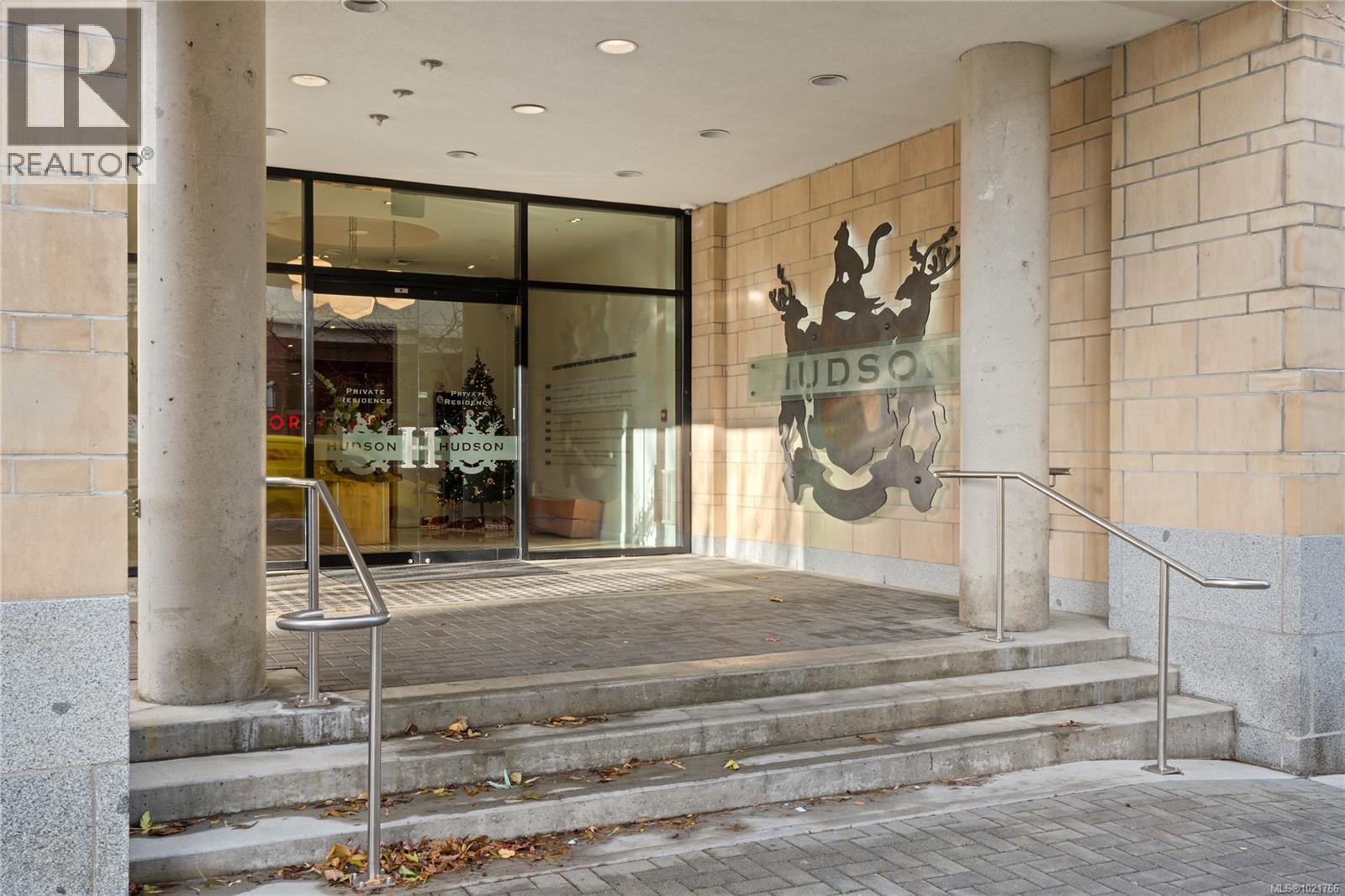 416 770 Fisgard St, Victoria, BC - Indoor