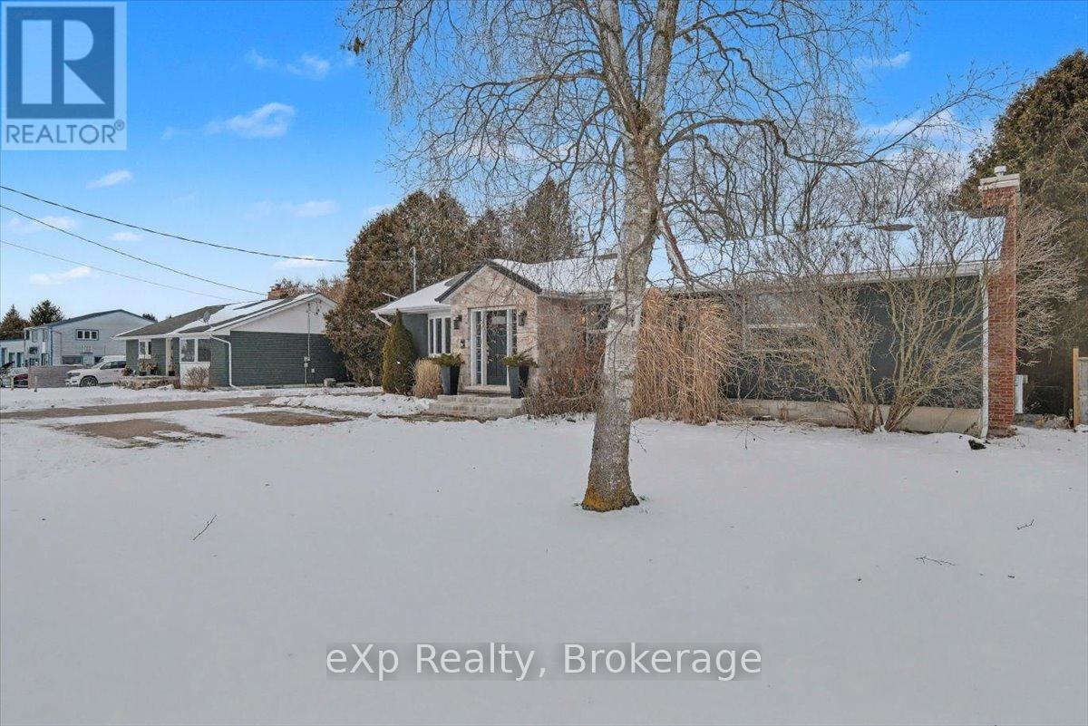 7922 Hwy 7 Highway, Guelph/Eramosa, ON - Outdoor