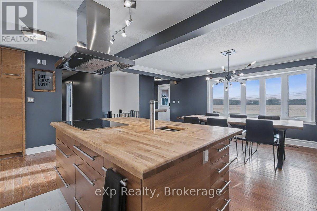 7922 Hwy 7 Highway, Guelph/Eramosa, ON - Indoor