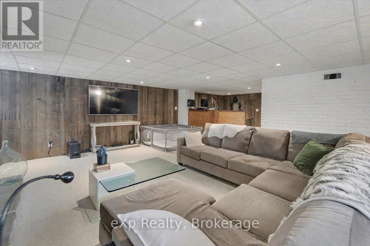 7922 Hwy 7 Highway, Guelph/Eramosa, ON - Indoor