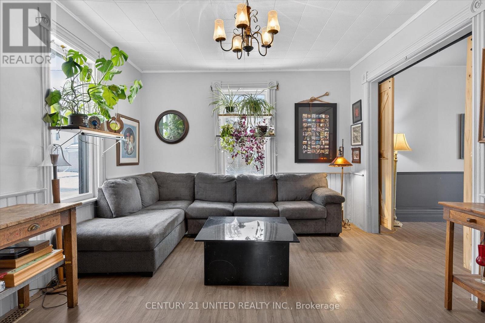 3 Ann Street, Havelock-Belmont-Methuen (Havelock), ON - Indoor Photo Showing Living Room