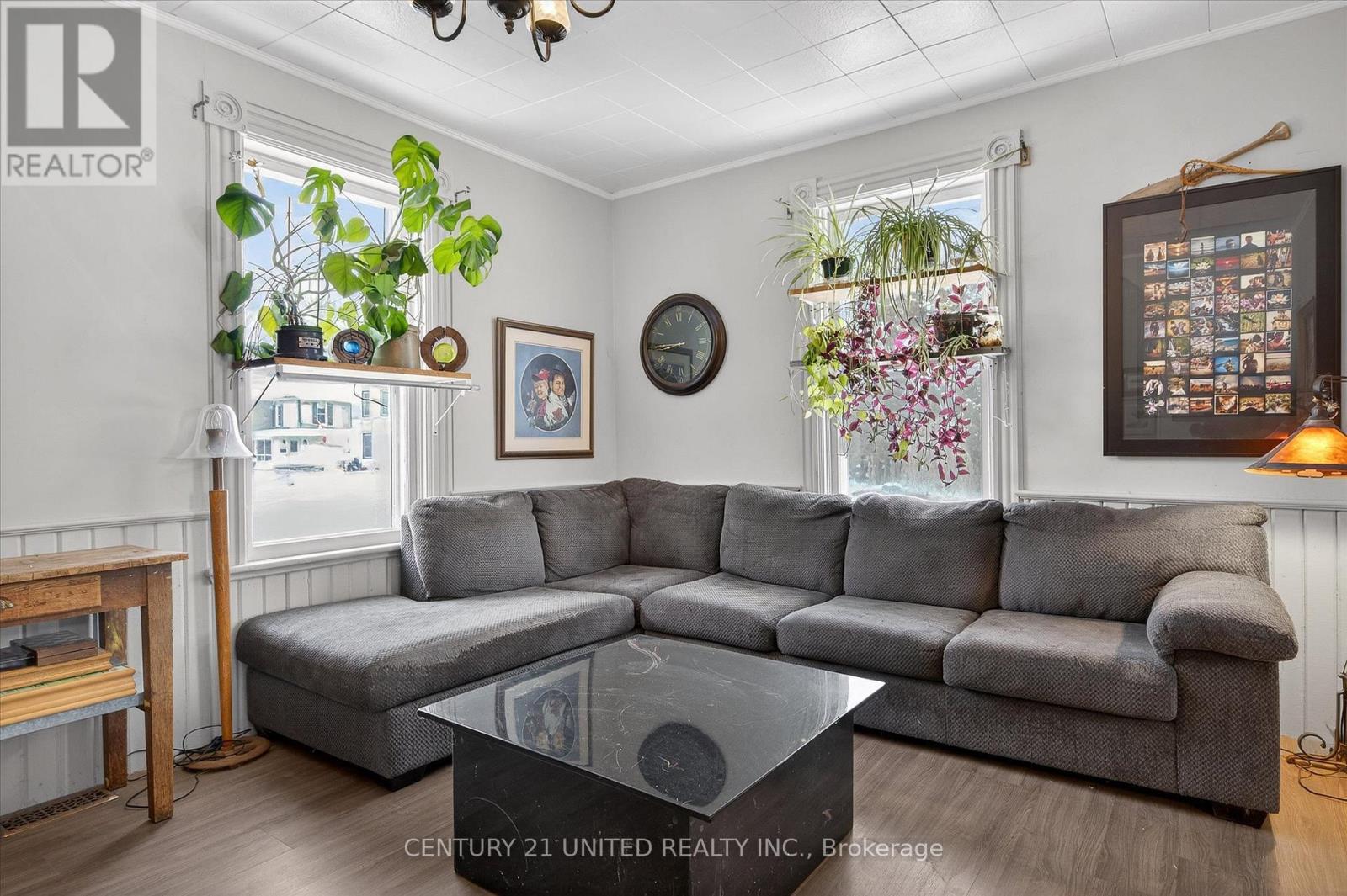 3 Ann Street, Havelock-Belmont-Methuen (Havelock), ON - Indoor Photo Showing Living Room