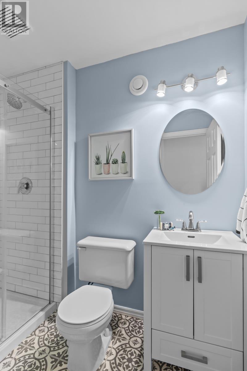 36 Malka Drive, St. John'S, NL - Indoor Photo Showing Bathroom
