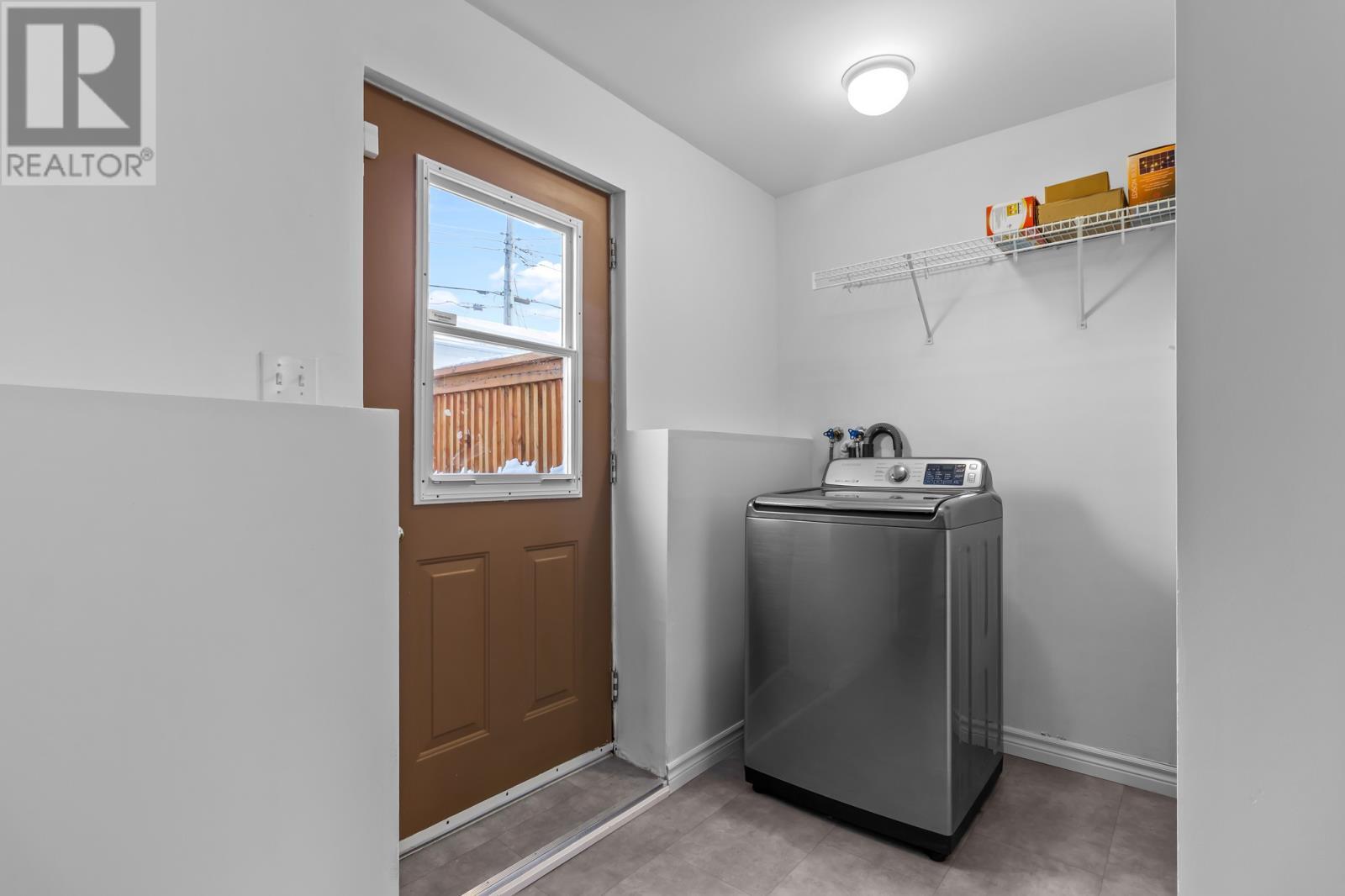 36 Malka Drive, St. John'S, NL - Indoor Photo Showing Laundry Room