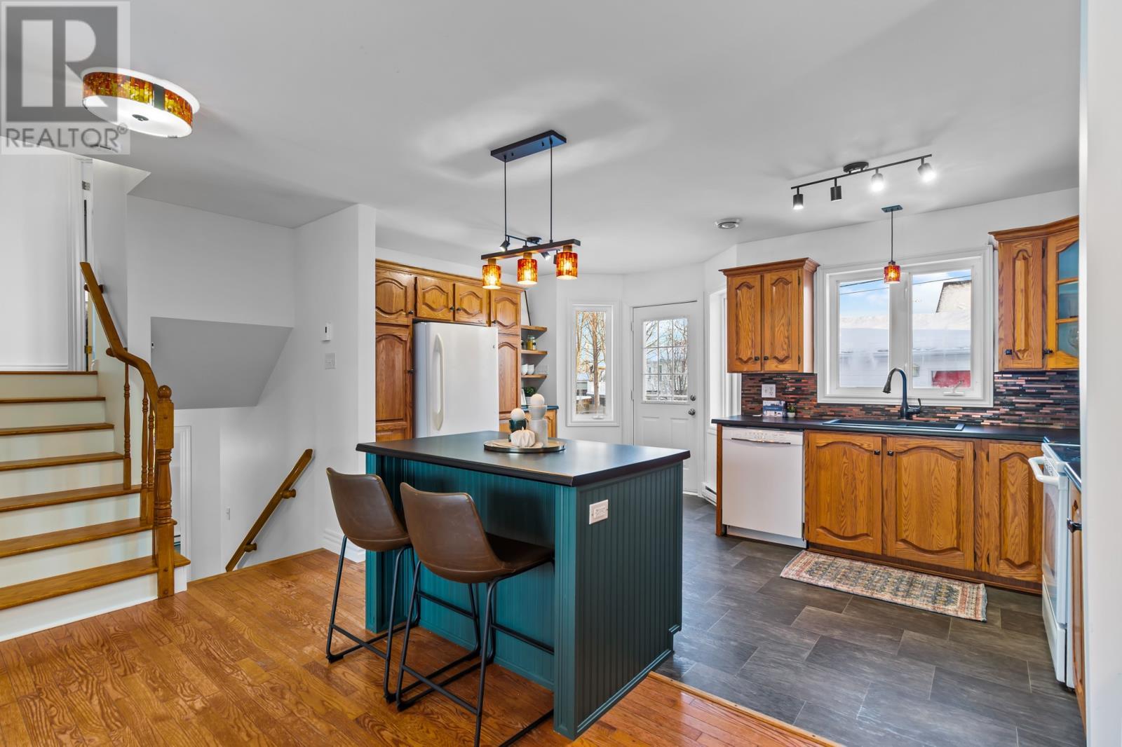 36 Malka Drive, St. John'S, NL - Indoor Photo Showing Kitchen