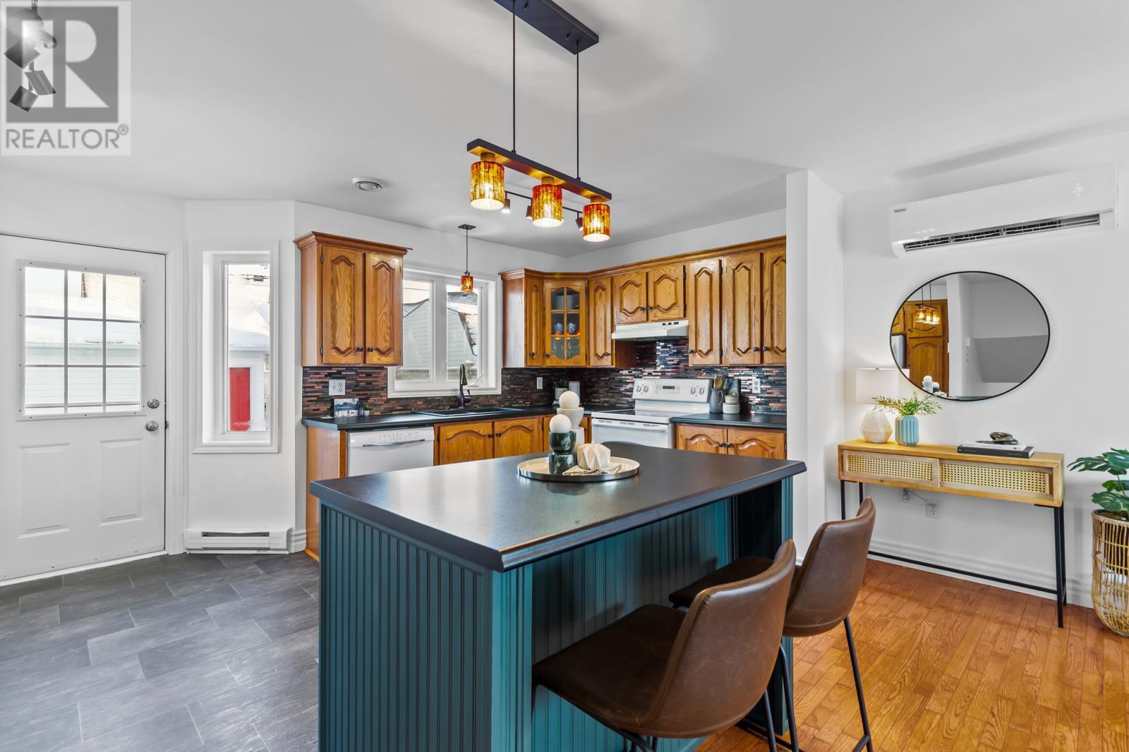 36 Malka Drive, St. John'S, NL - Indoor Photo Showing Kitchen