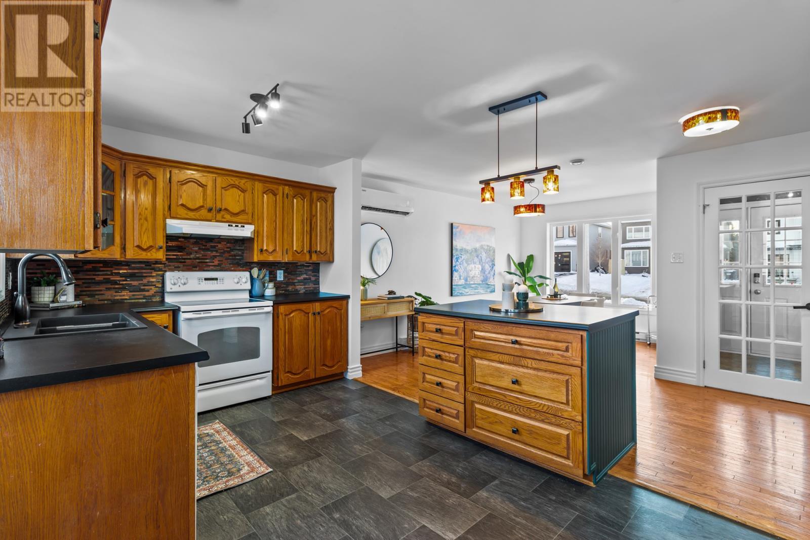 36 Malka Drive, St. John'S, NL - Indoor Photo Showing Kitchen With Double Sink