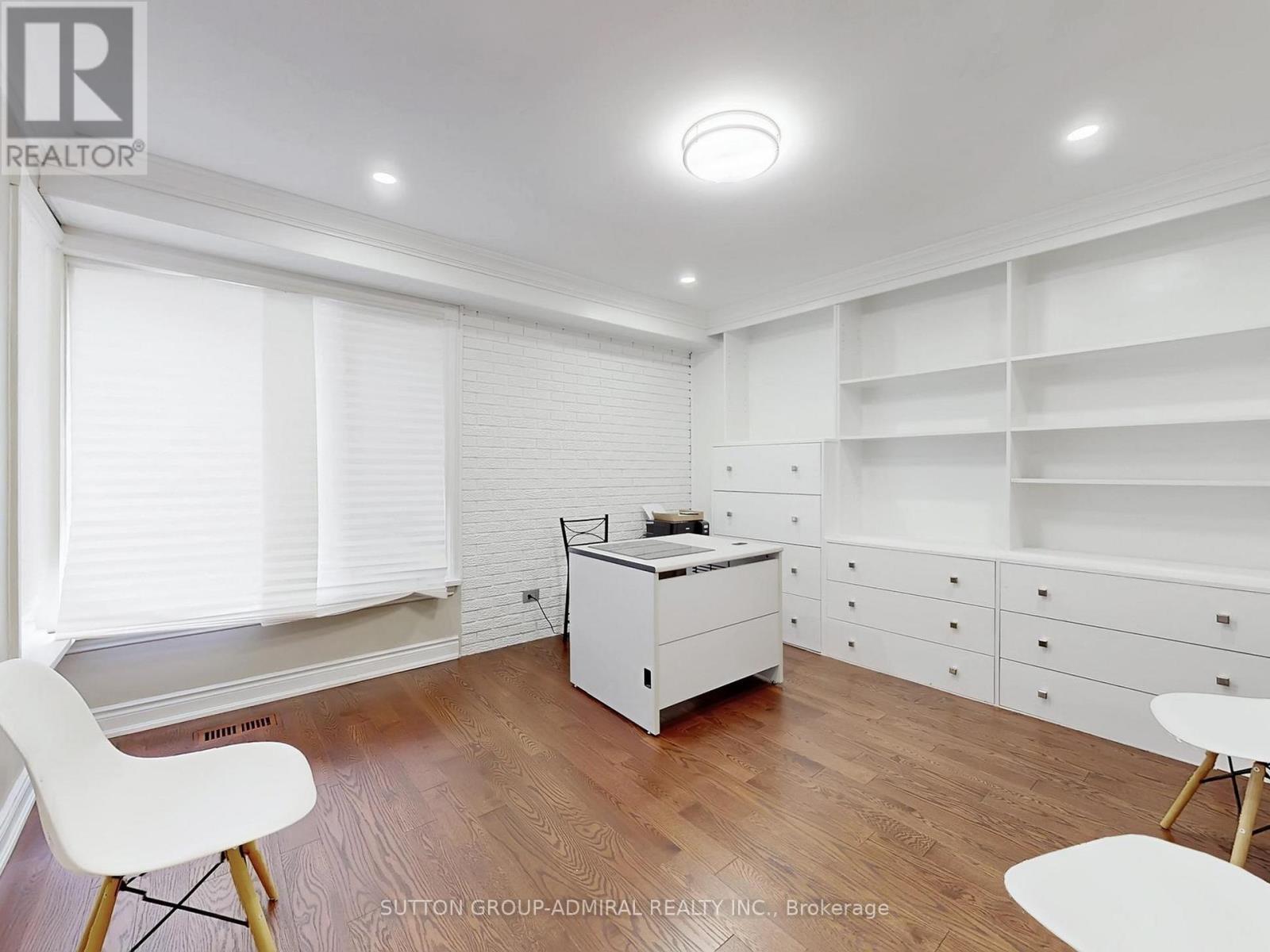 95 Caines (Main And Second Floor) Avenue, Toronto, ON - Indoor