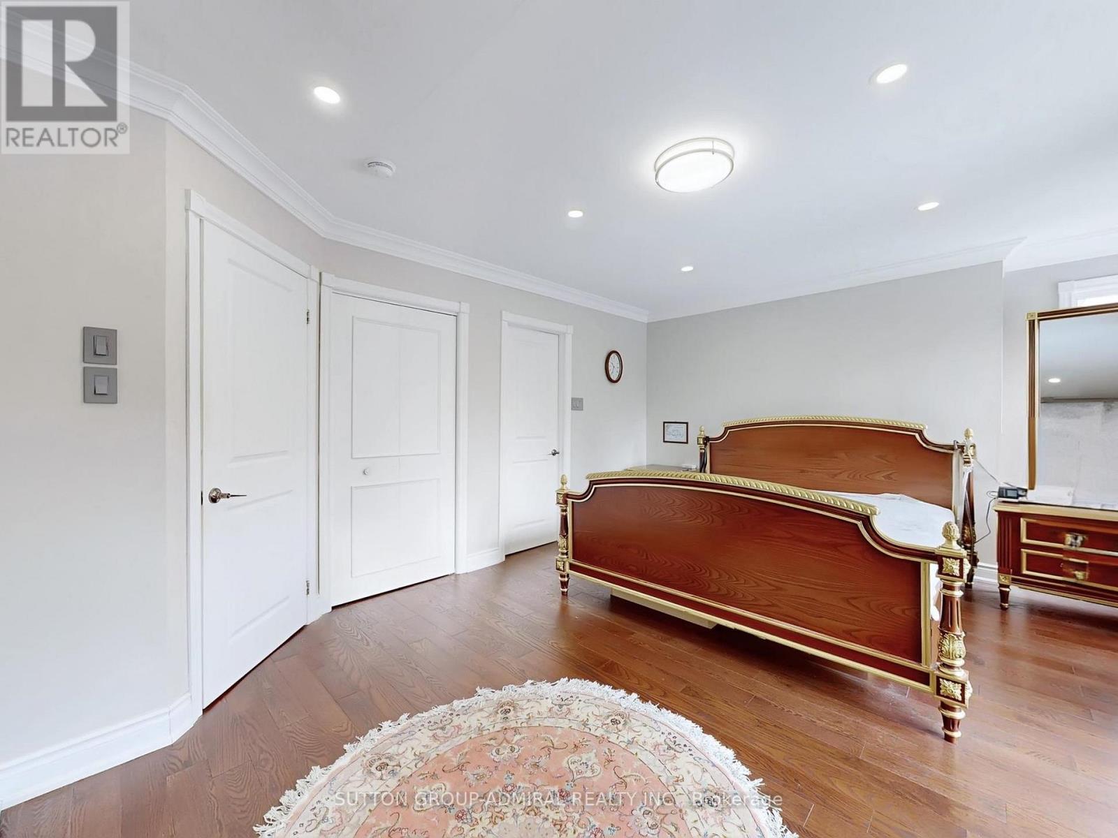 95 Caines (Main And Second Floor) Avenue, Toronto, ON - Indoor Photo Showing Bedroom