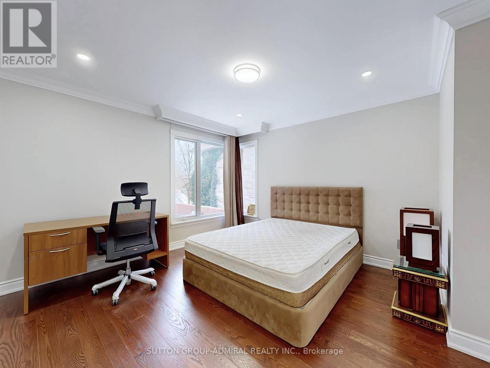 95 Caines (Main And Second Floor) Avenue, Toronto, ON - Indoor Photo Showing Bedroom