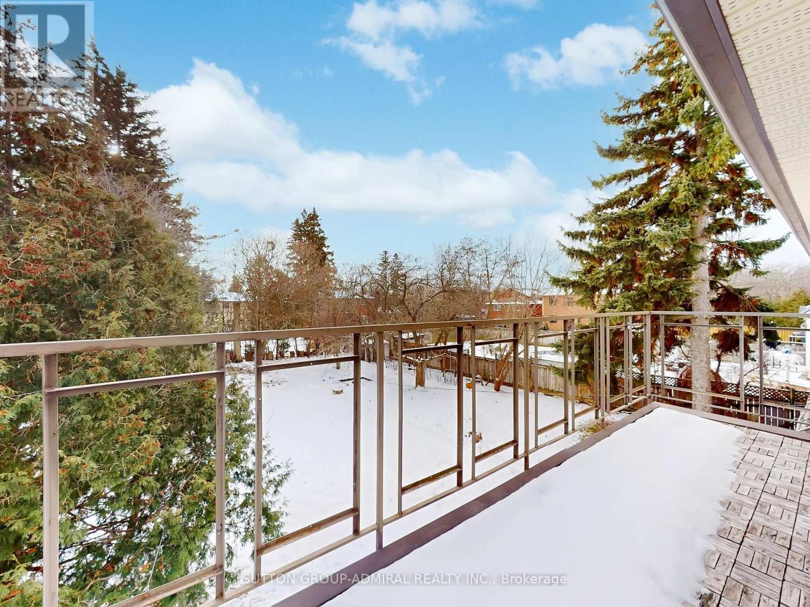 95 Caines (Main And Second Floor) Avenue, Toronto, ON - Outdoor