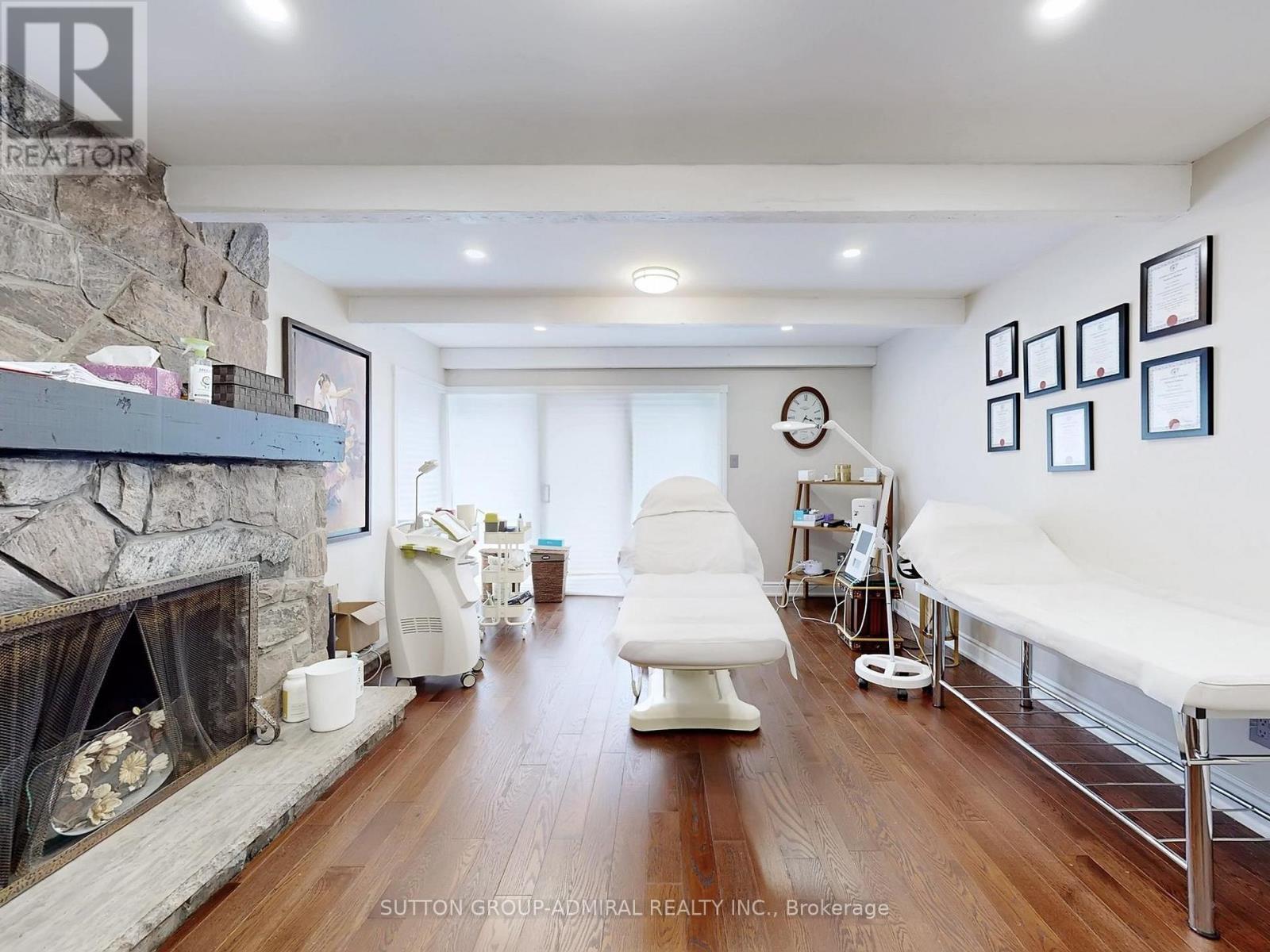 95 Caines (Main And Second Floor) Avenue, Toronto, ON - Indoor Photo Showing Living Room With Fireplace