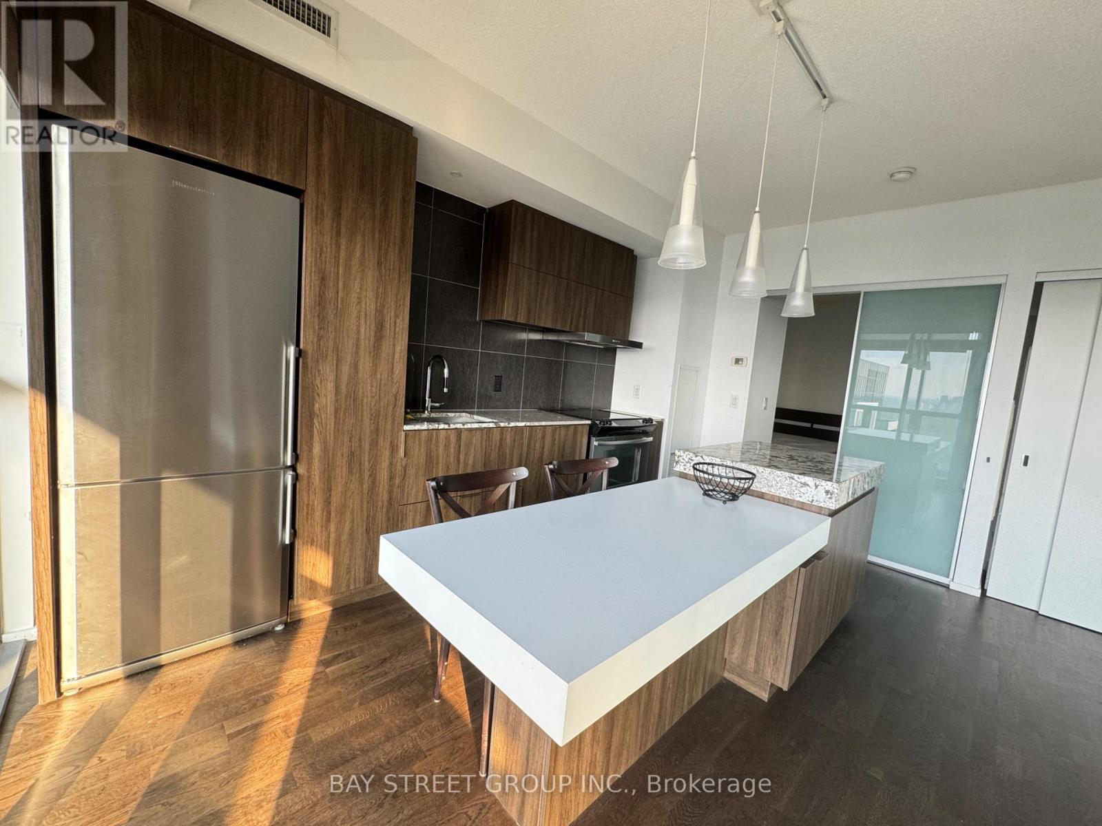 4308 - 101 Charles Street E, Toronto, ON - Indoor Photo Showing Kitchen