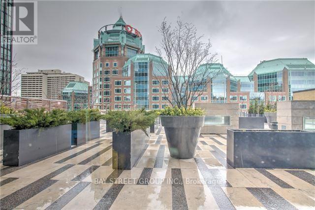 4308 - 101 Charles Street E, Toronto, ON - Outdoor