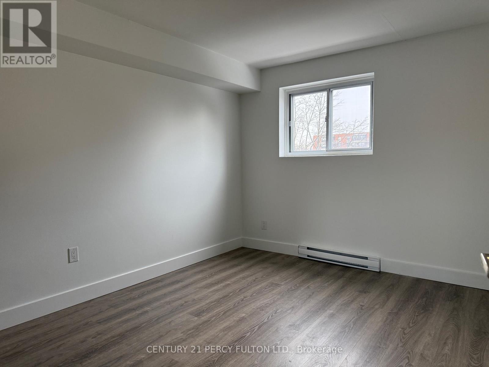 302 - 19 Regency Crescent, Whitby, ON - Indoor Photo Showing Other Room