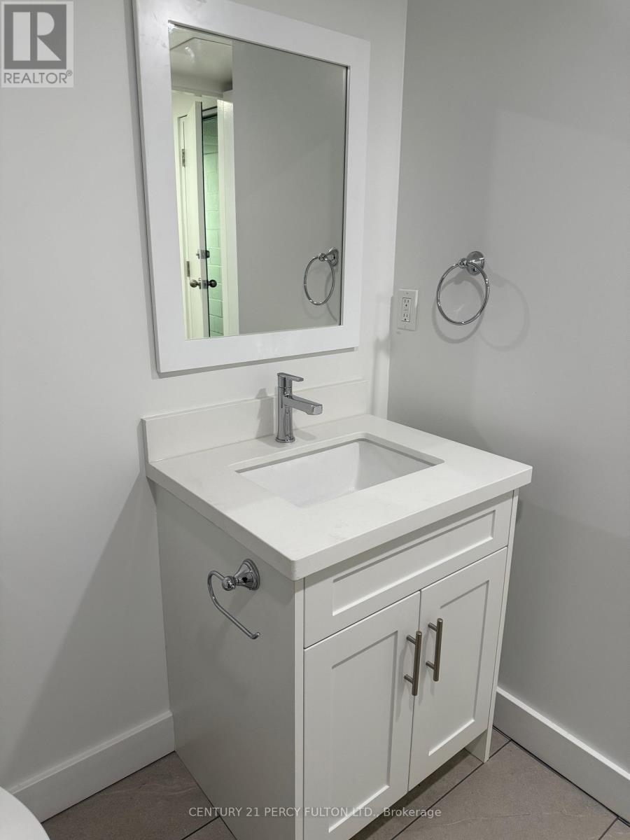 102 - 19 Regency Crescent, Whitby, ON - Indoor Photo Showing Other Room