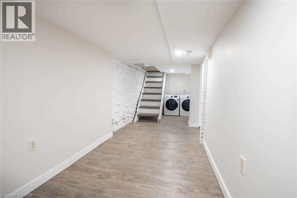 55 Wellington Street N Unit# Main, Hamilton, ON - Indoor Photo Showing Other Room