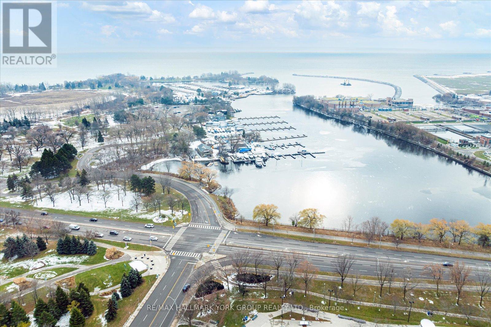 1578A Queen Street E, Toronto, ON