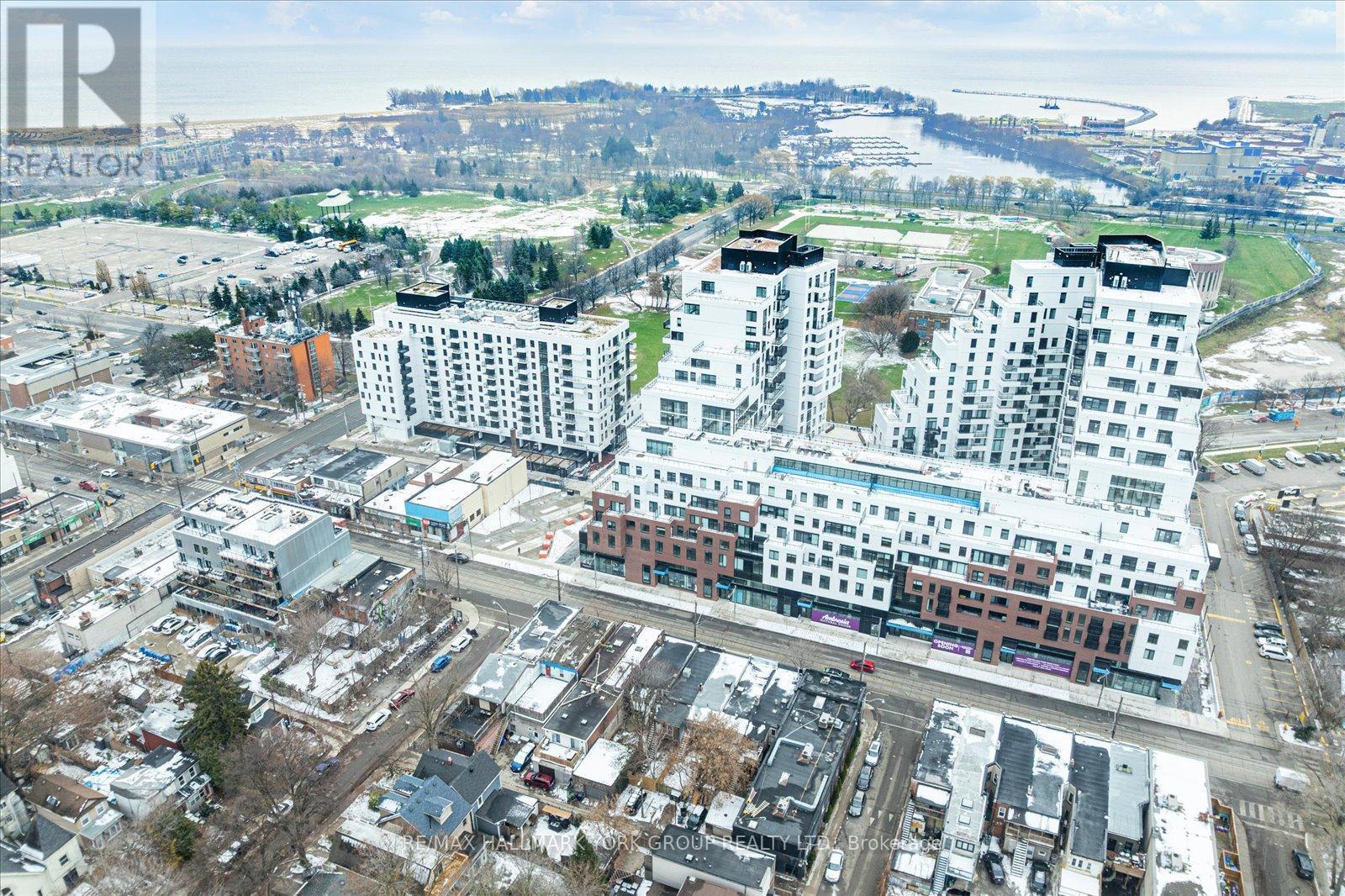 1578A Queen Street E, Toronto, ON