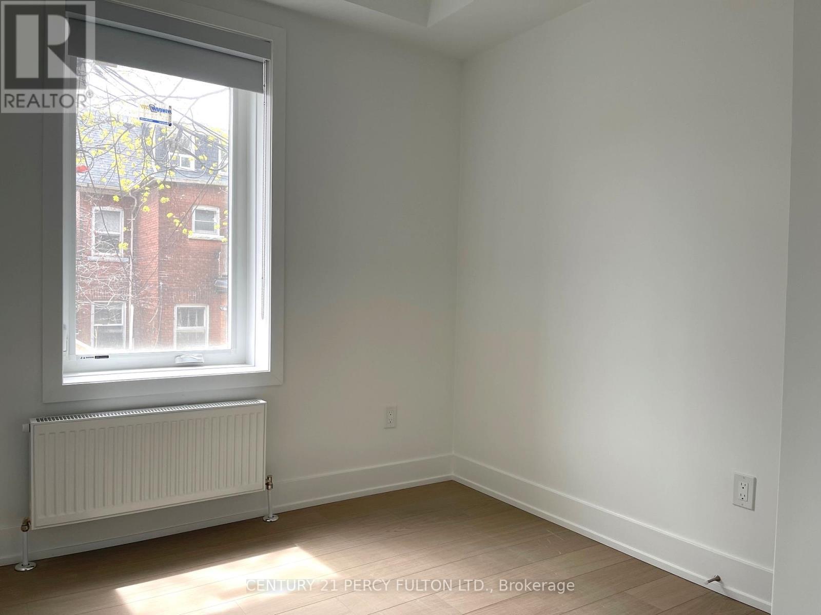 1 - 320 Roncesvalles Avenue, Toronto, ON - Indoor Photo Showing Other Room