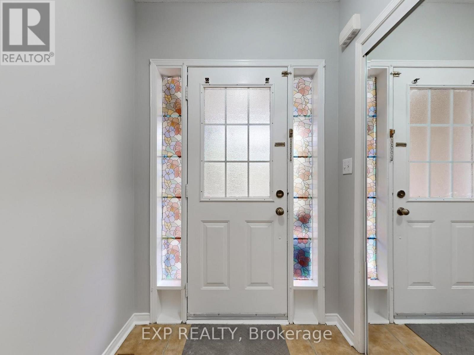 3896 Lacman Trail, Mississauga, ON - Indoor Photo Showing Other Room