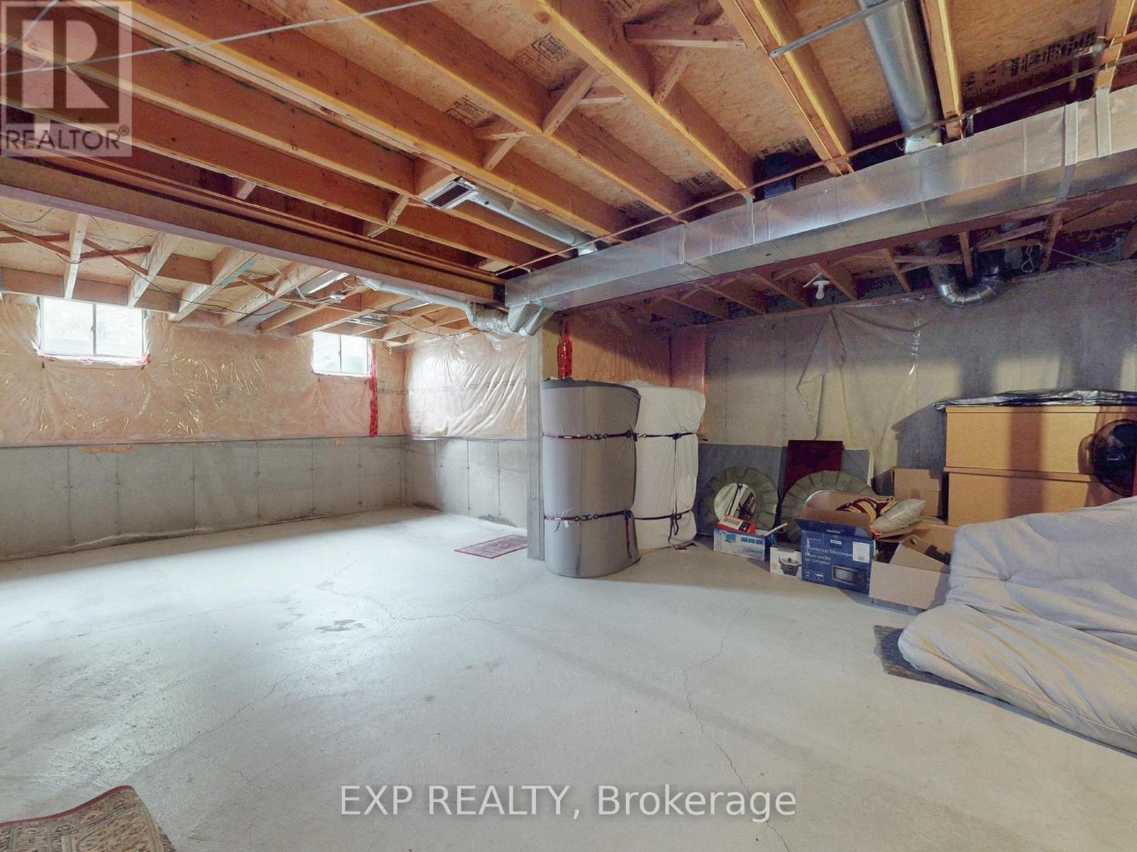 3896 Lacman Trail, Mississauga, ON - Indoor Photo Showing Basement