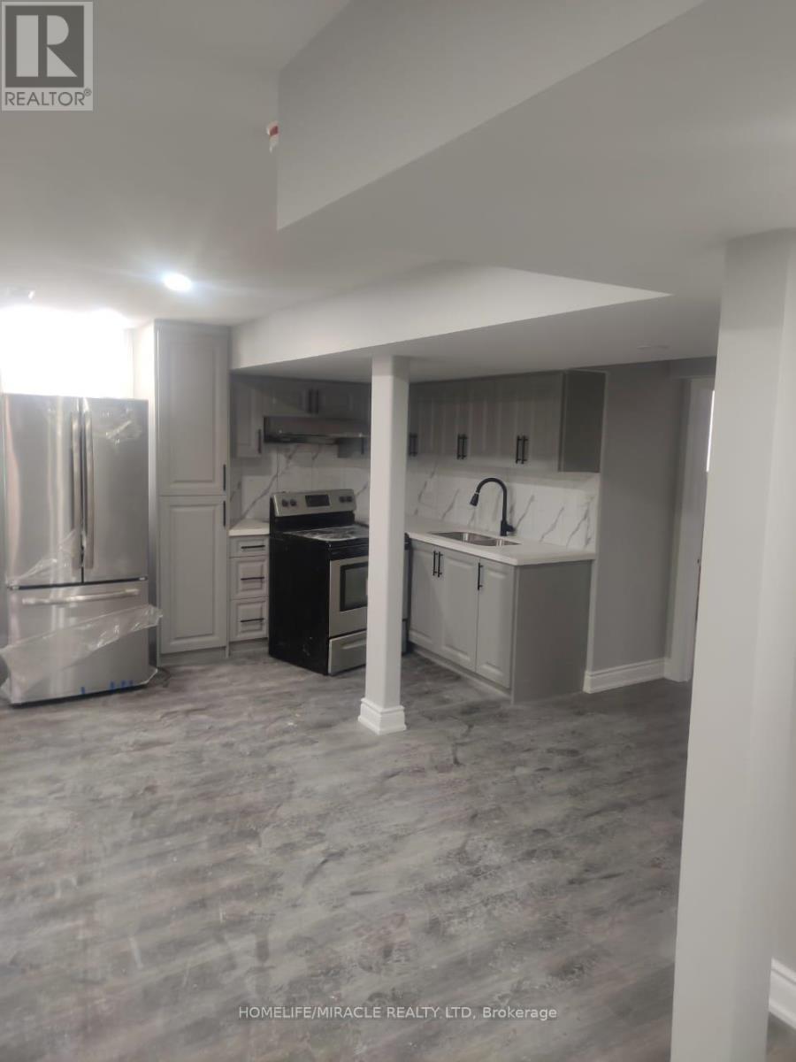 Bsmt - 954 Preston Manor Drive, Mississauga, ON - Indoor