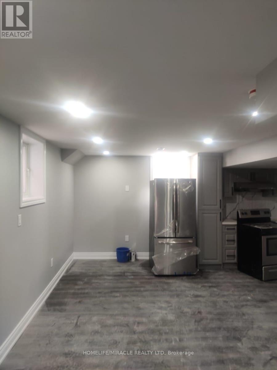 Bsmt - 954 Preston Manor Drive, Mississauga, ON - Indoor