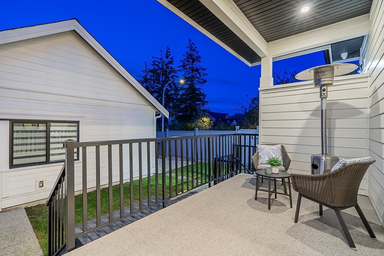 16595 25A Avenue, Surrey, BC - Outdoor With Exterior
