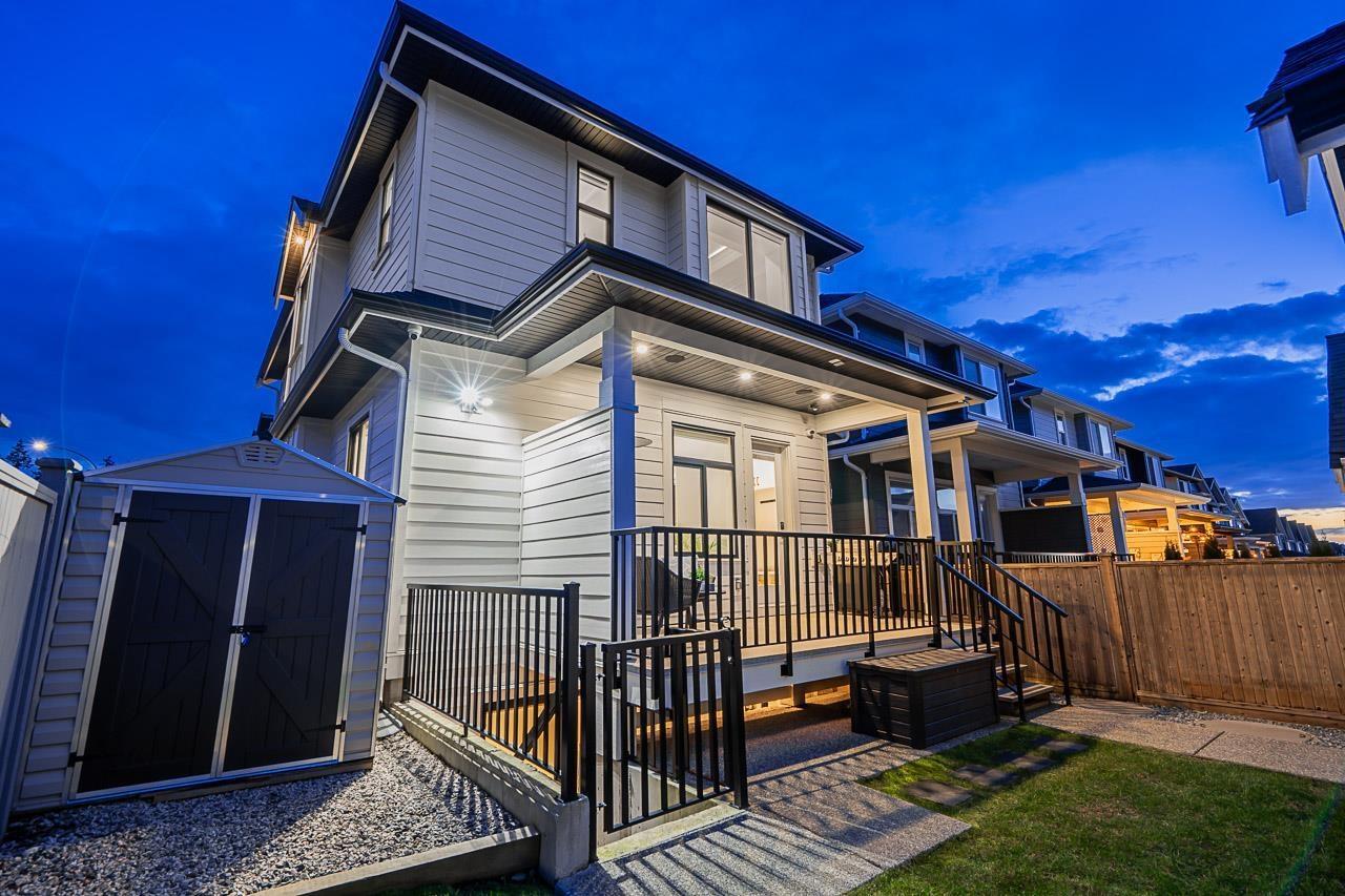 16595 25A Avenue, Surrey, BC - Outdoor