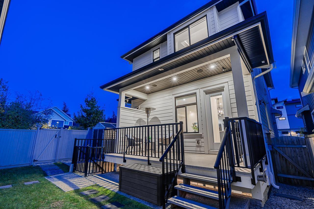 16595 25A Avenue, Surrey, BC - Outdoor