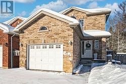 2320 WARRINGTON WAY Innisfil, ON L9S 4V1