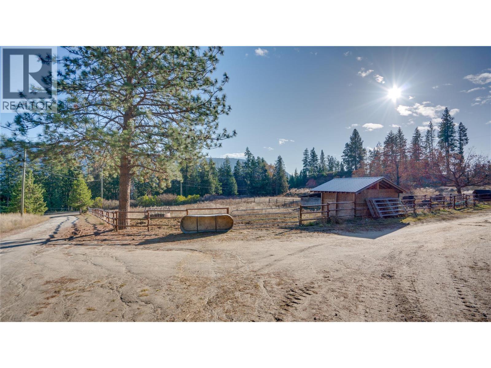 2086 Yankee Flats Road, Salmon Arm, BC