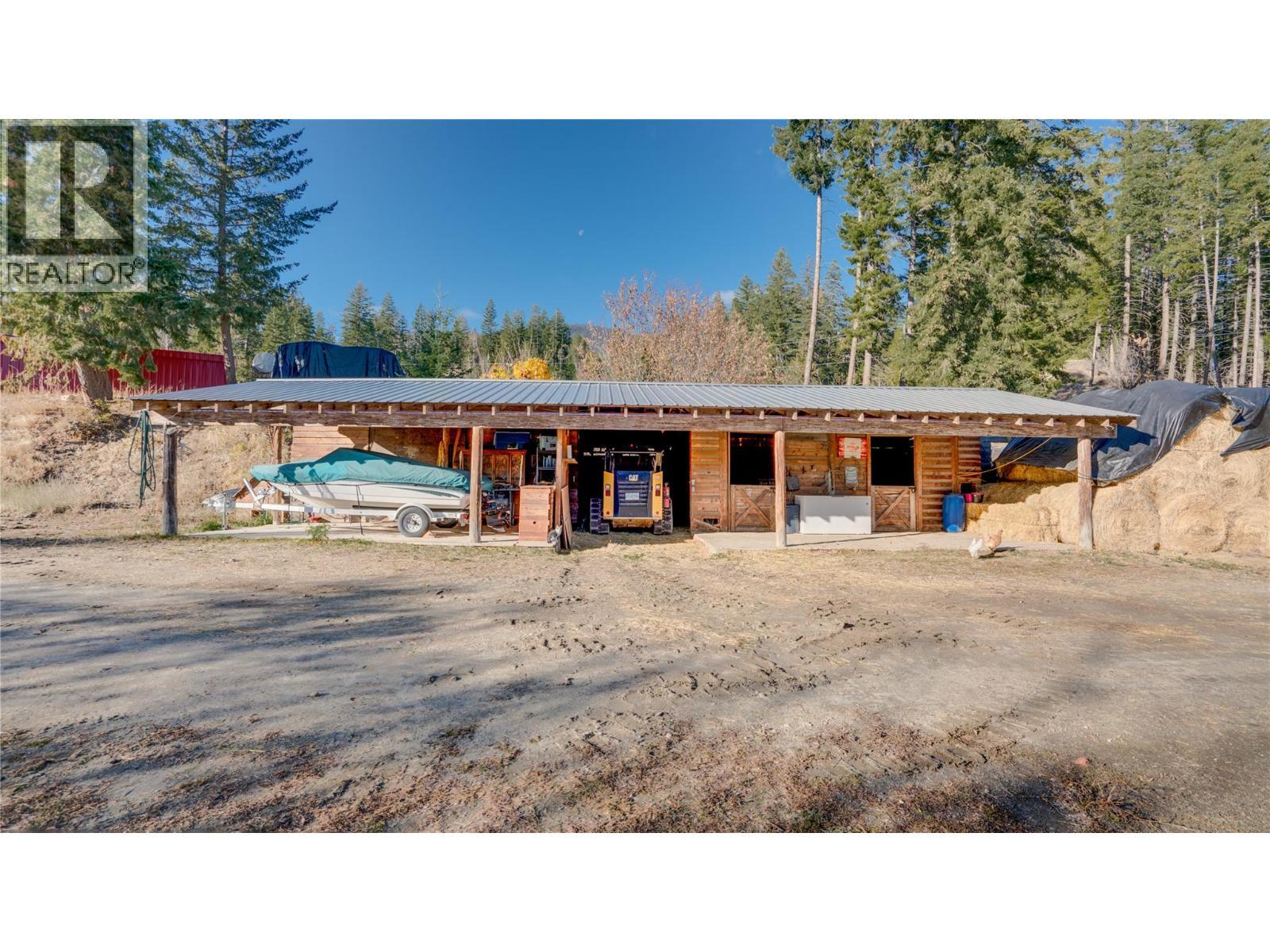 2086 Yankee Flats Road, Salmon Arm, BC