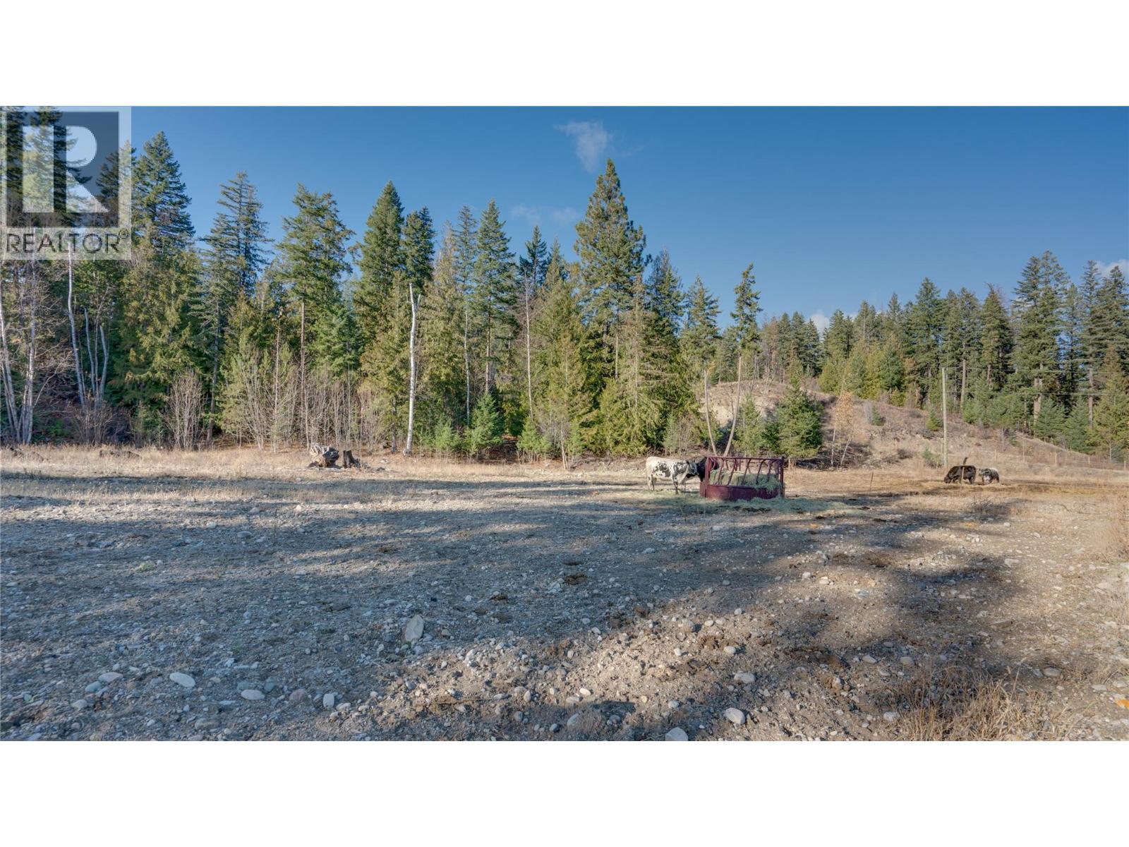 2086 Yankee Flats Road, Salmon Arm, BC