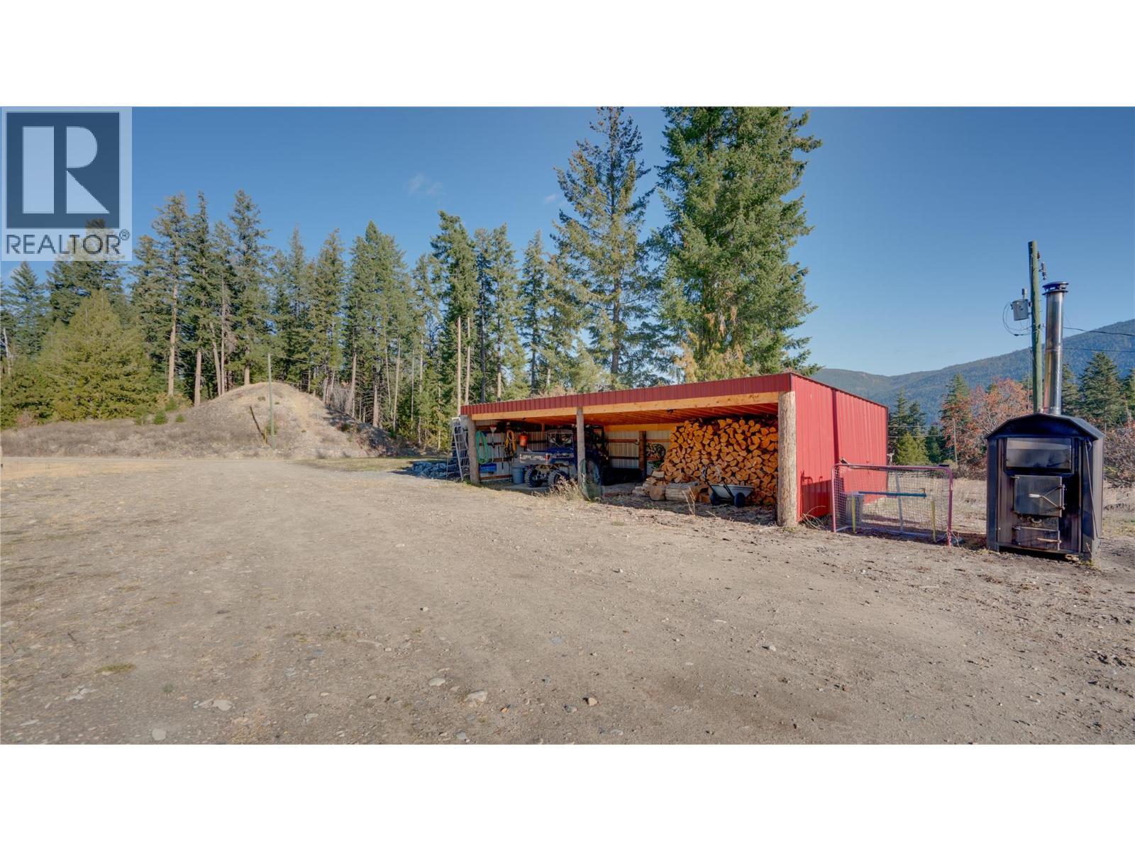 2086 Yankee Flats Road, Salmon Arm, BC