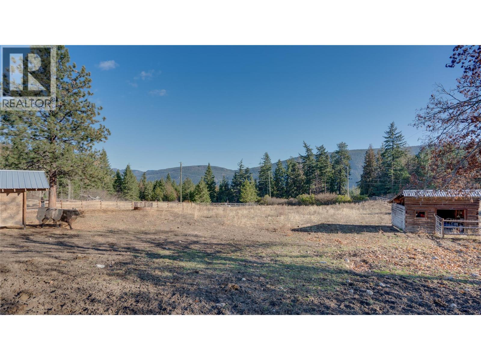 2086 Yankee Flats Road, Salmon Arm, BC