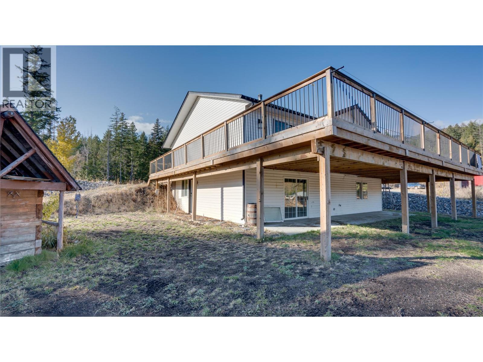 2086 Yankee Flats Road, Salmon Arm, BC