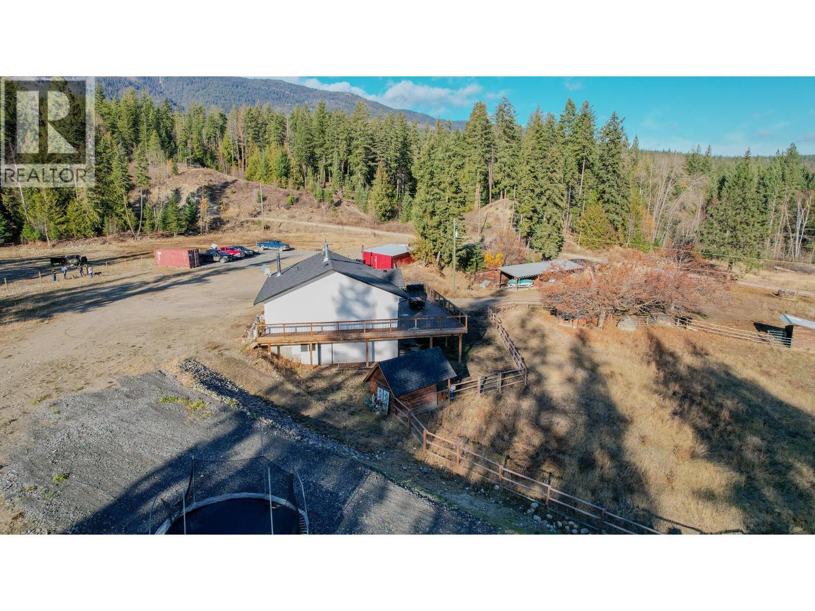 2086 Yankee Flats Road, Salmon Arm, BC