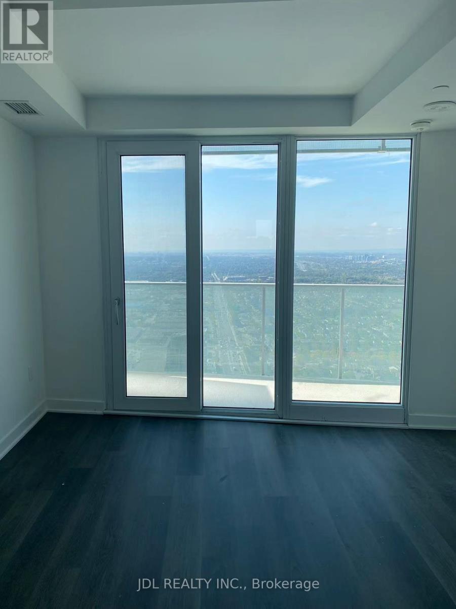 5609 - 3900 Confederation Parkway, Mississauga, ON - Indoor Photo Showing Other Room