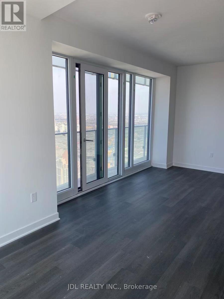 5609 - 3900 Confederation Parkway, Mississauga, ON - Indoor Photo Showing Other Room