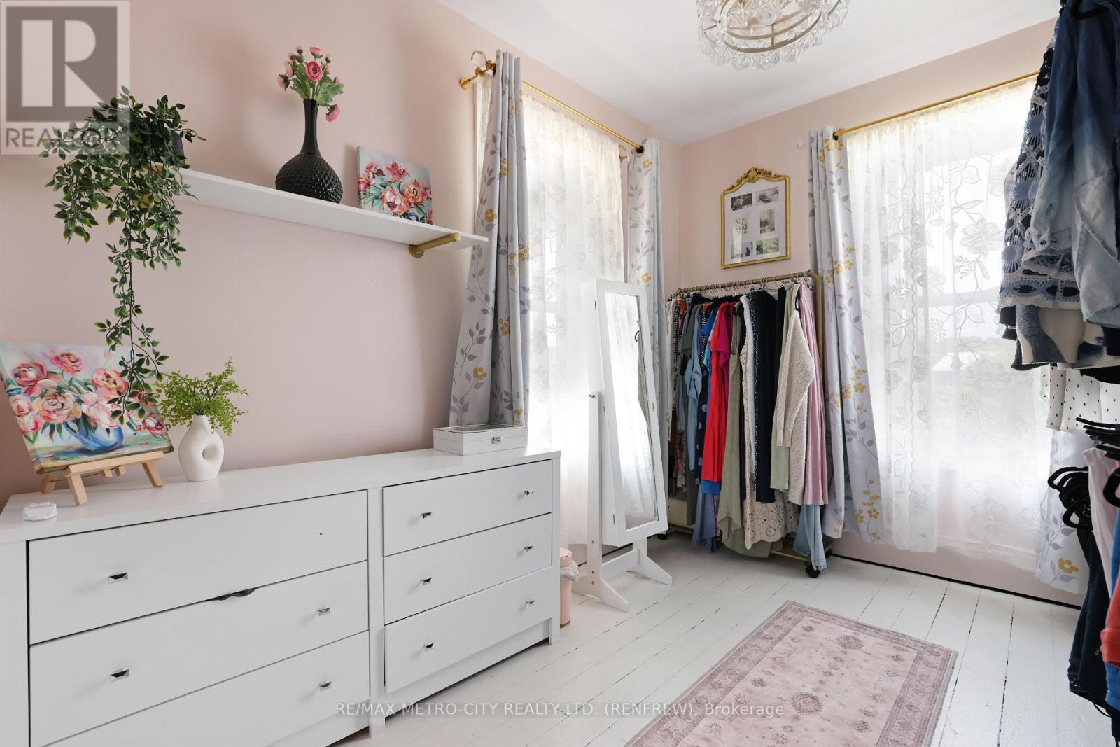 1380 Highway 132 Highway, Admaston/Bromley, ON - Indoor