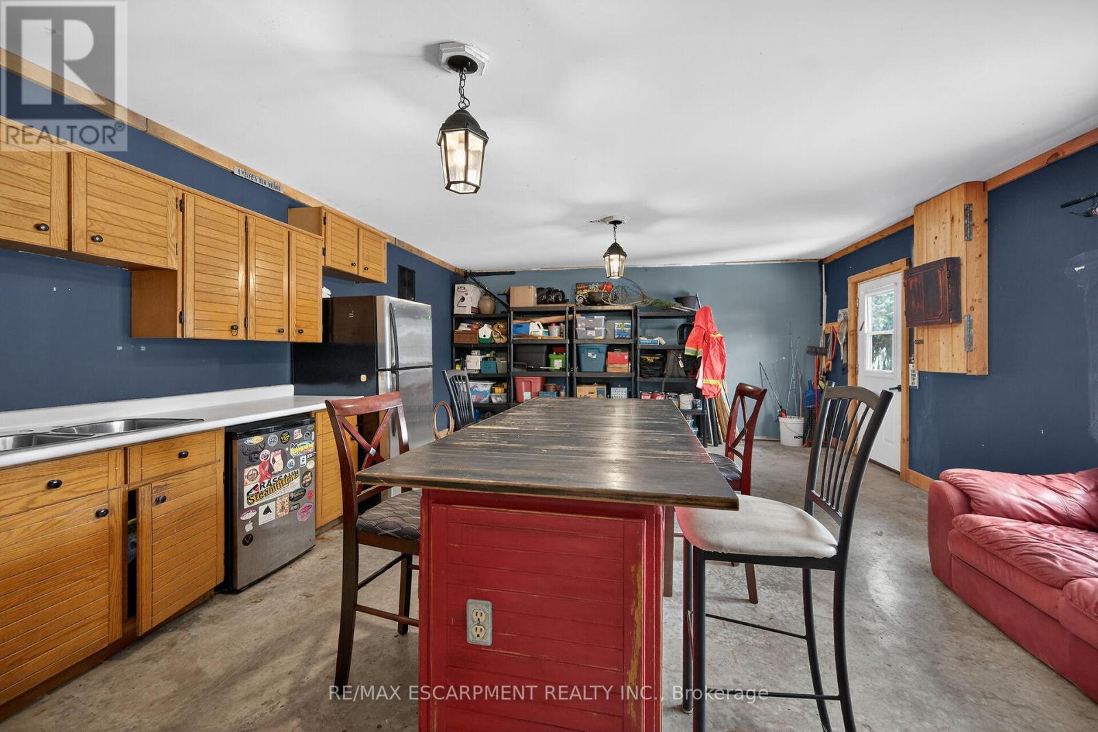 2470 Highway 24, Norfolk, ON - Indoor Photo Showing Other Room